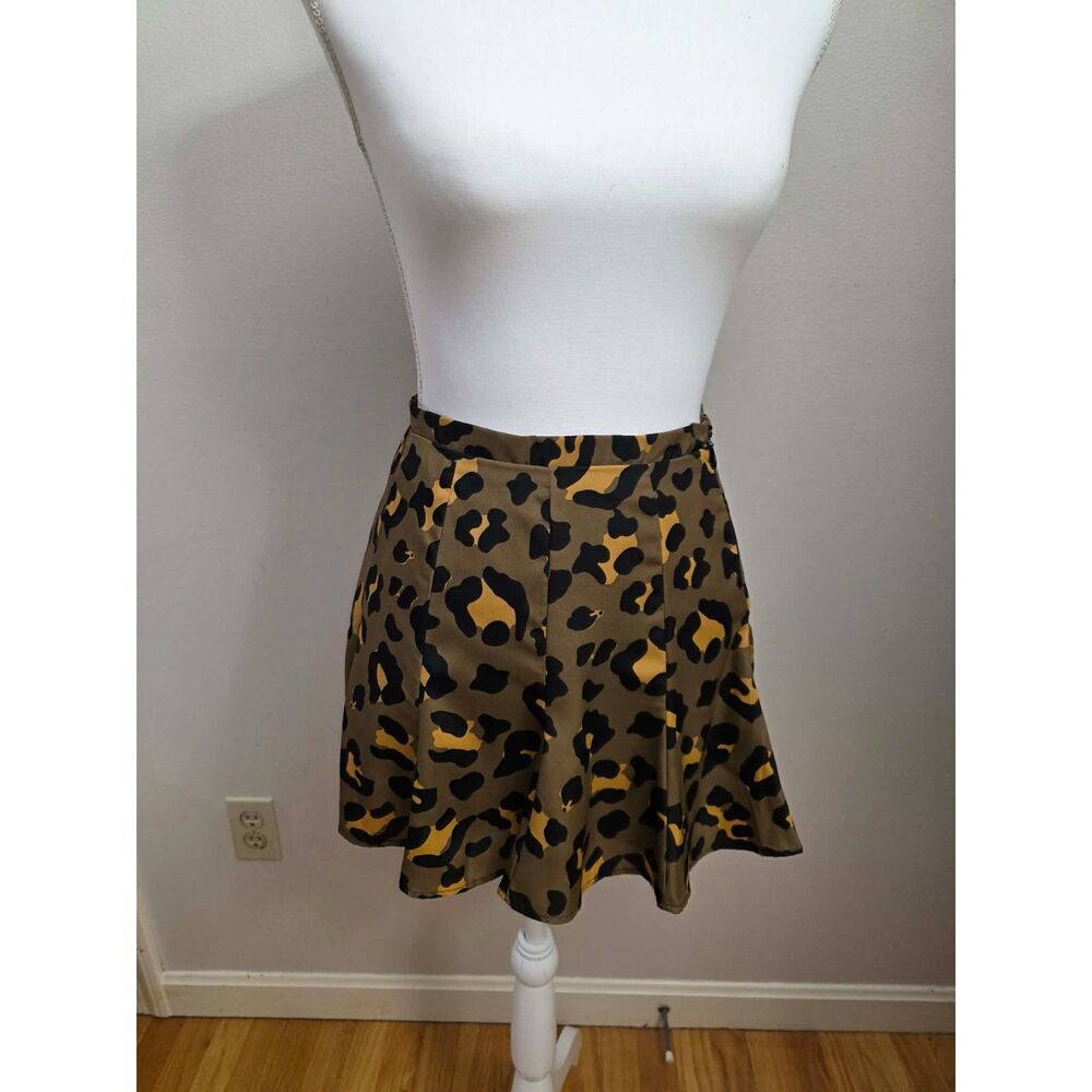 Show Me Your Mumu Janis Skater Skirt Small Gold Leopard Animal Print
